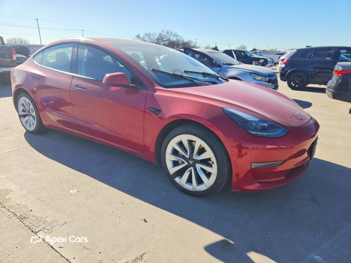 Tesla Model 3 2022