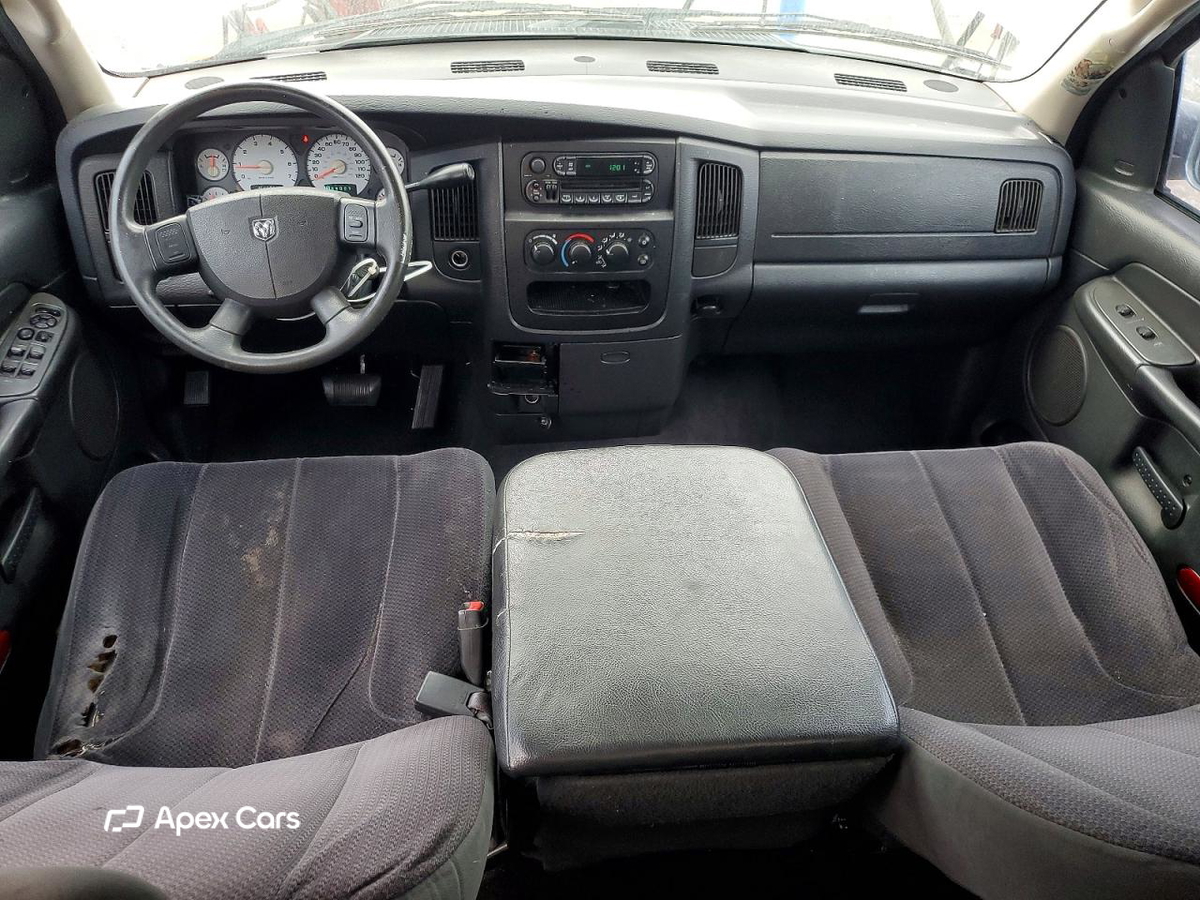 Dodge RAM 2004