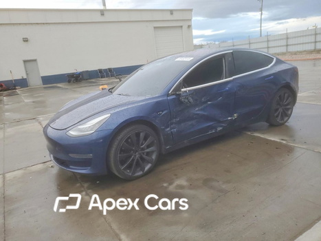 Tesla Model 3 2018 - Zdjęcie 1 z 13