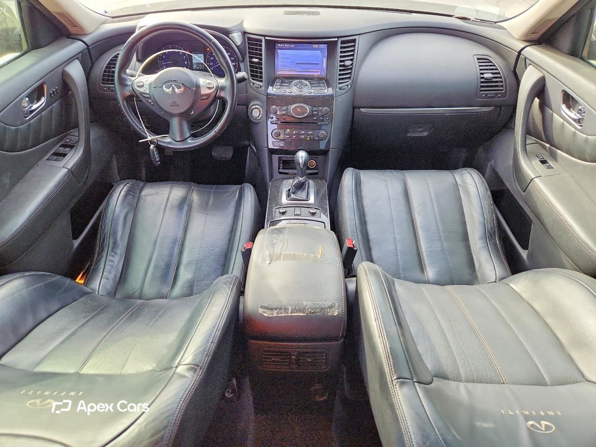 Infiniti FX 2012