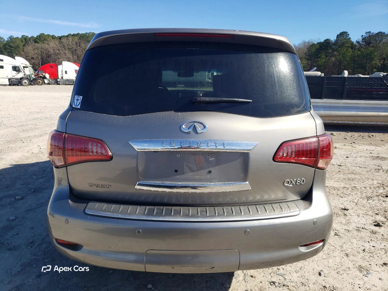 Infiniti QX80 2014
