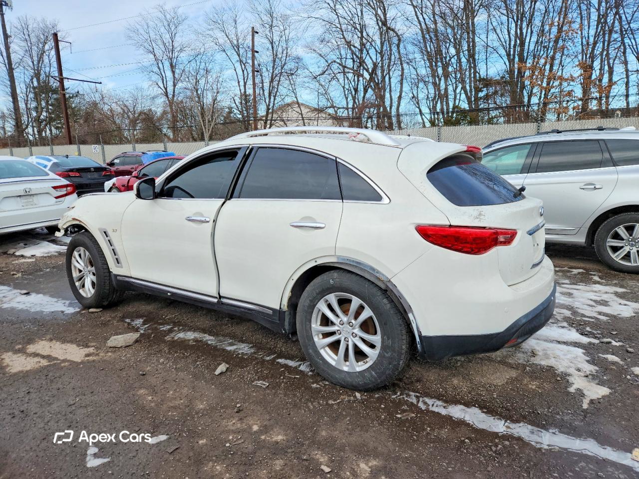 Infiniti QX70 2015
