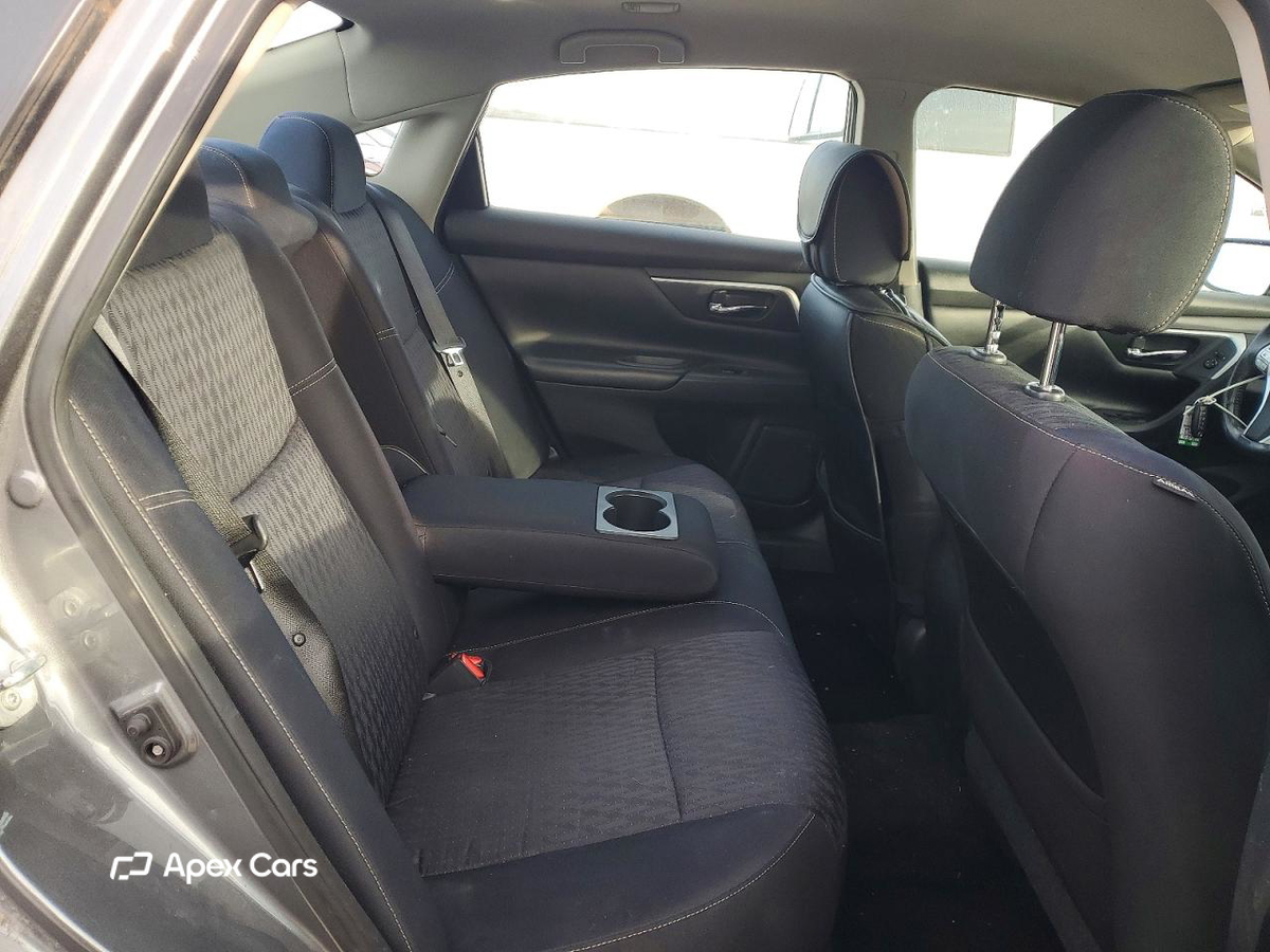 Nissan Altima 2017