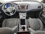 Chrysler 200 2016