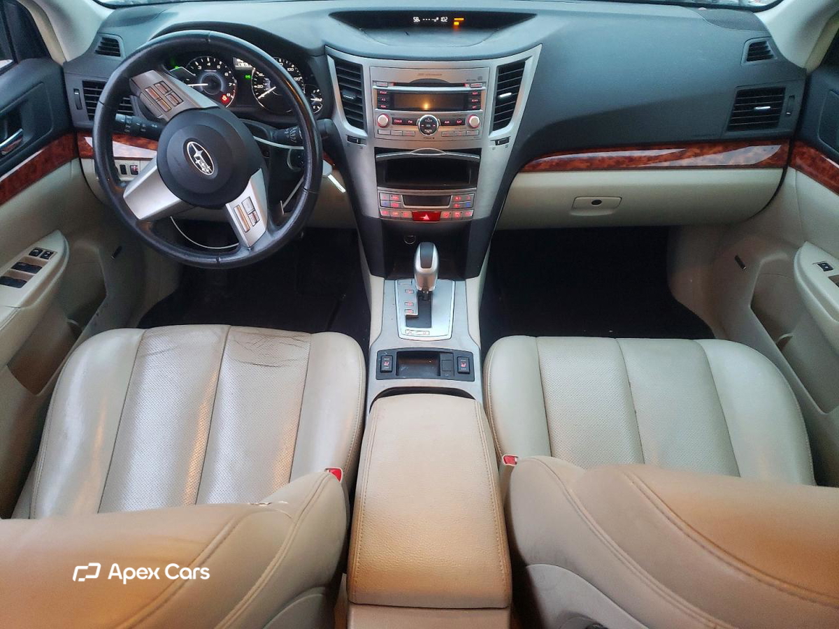 Subaru Outback 2010