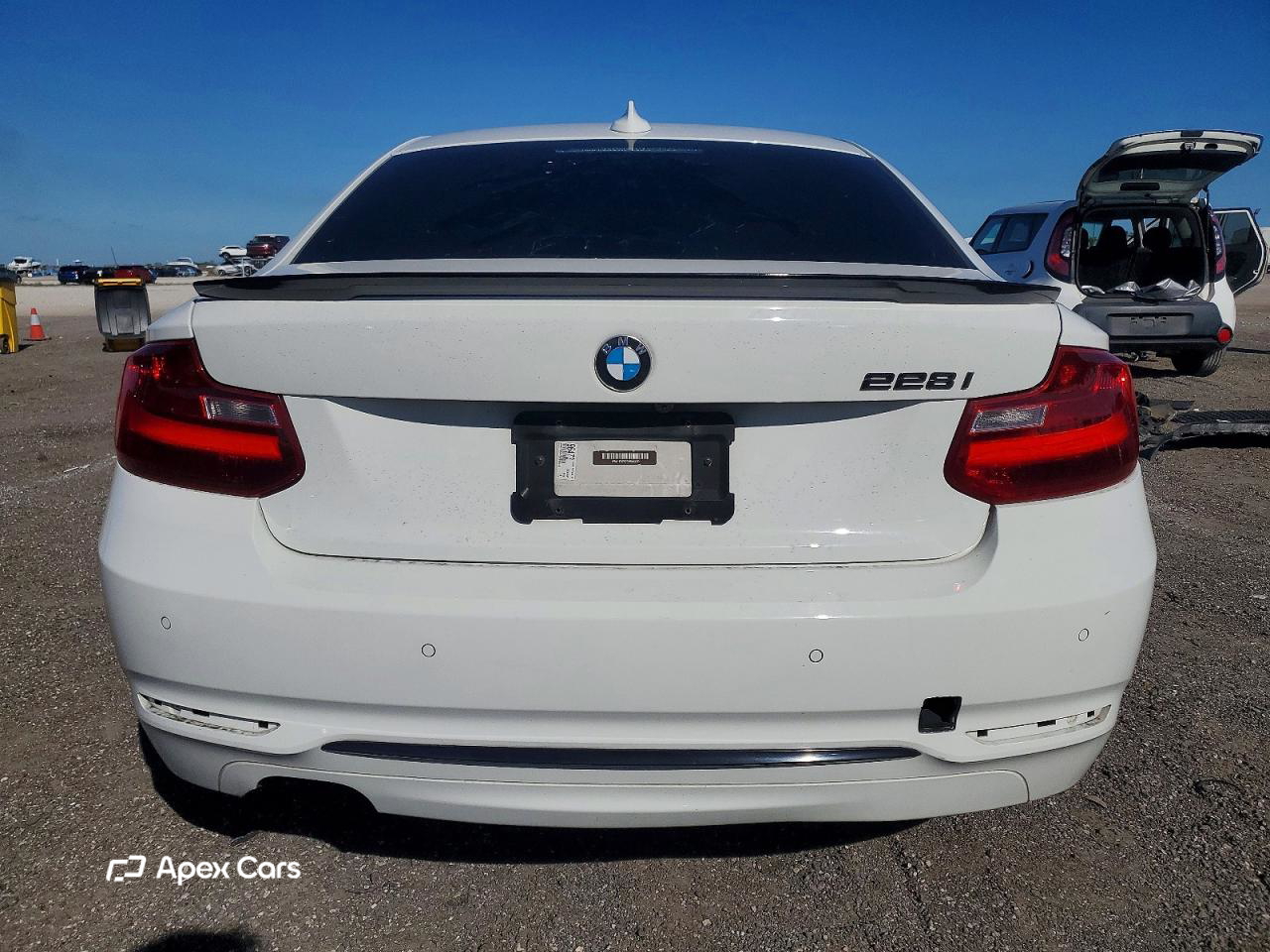 BMW Series 2 2016
