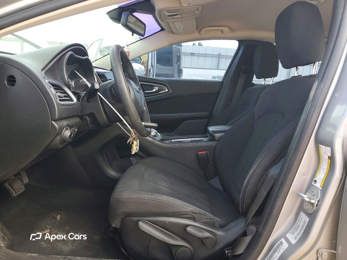 Chrysler 200 2016