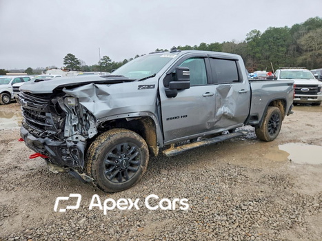 Chevrolet Silverado 2025 - Image 1 of 12