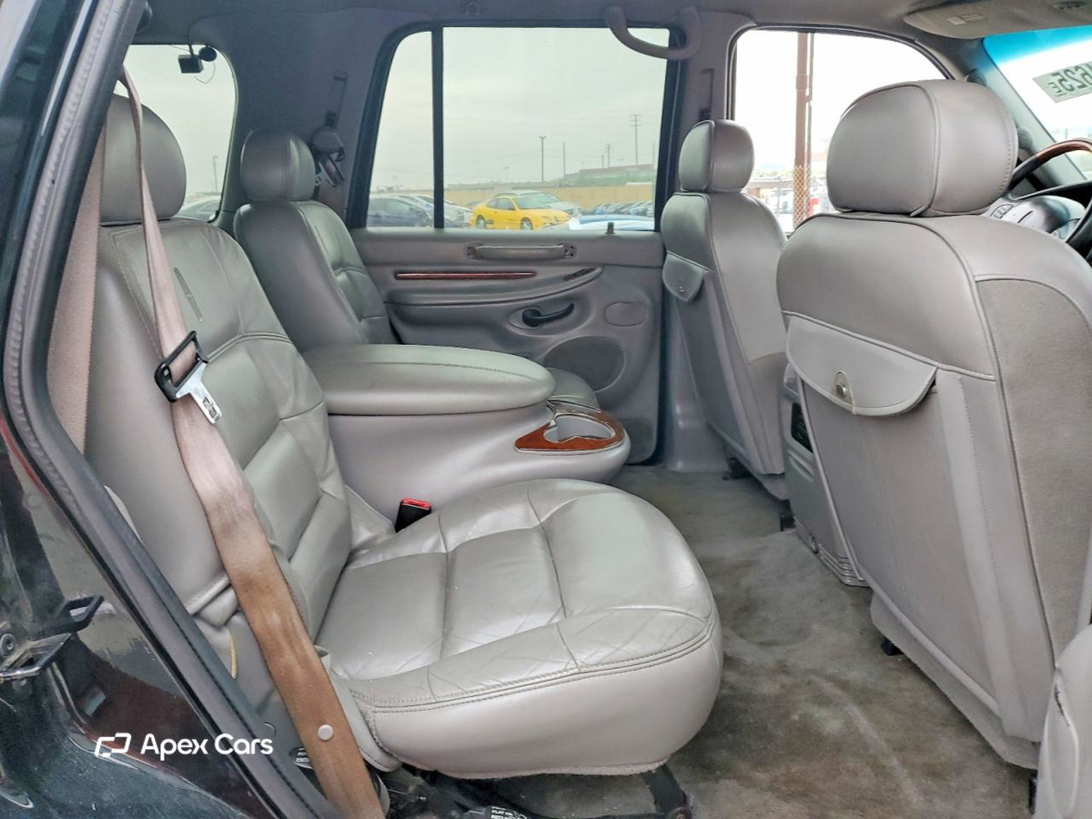Lincoln Navigator 2000