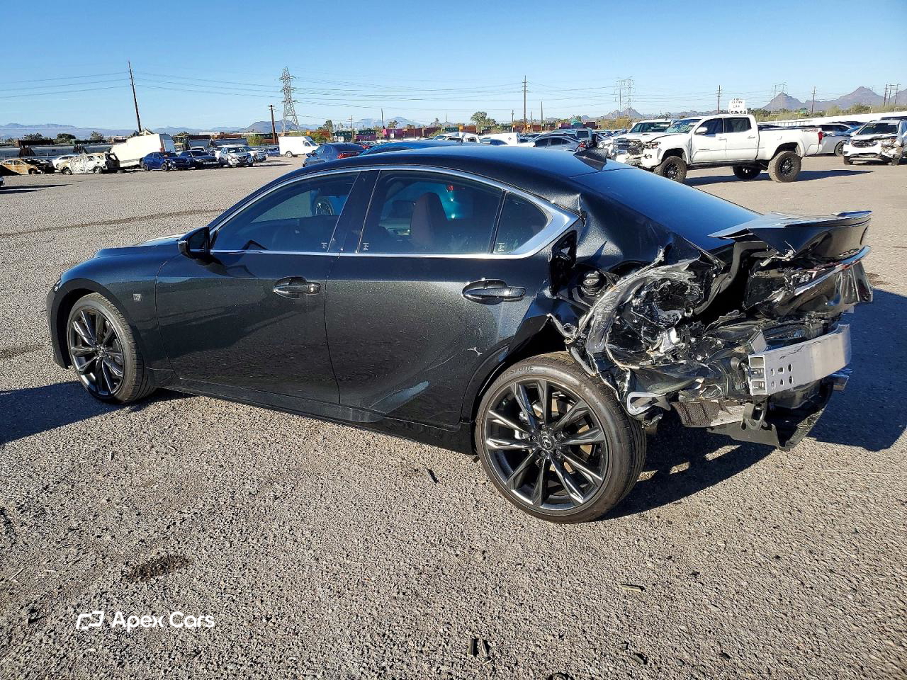 Lexus IS 2025