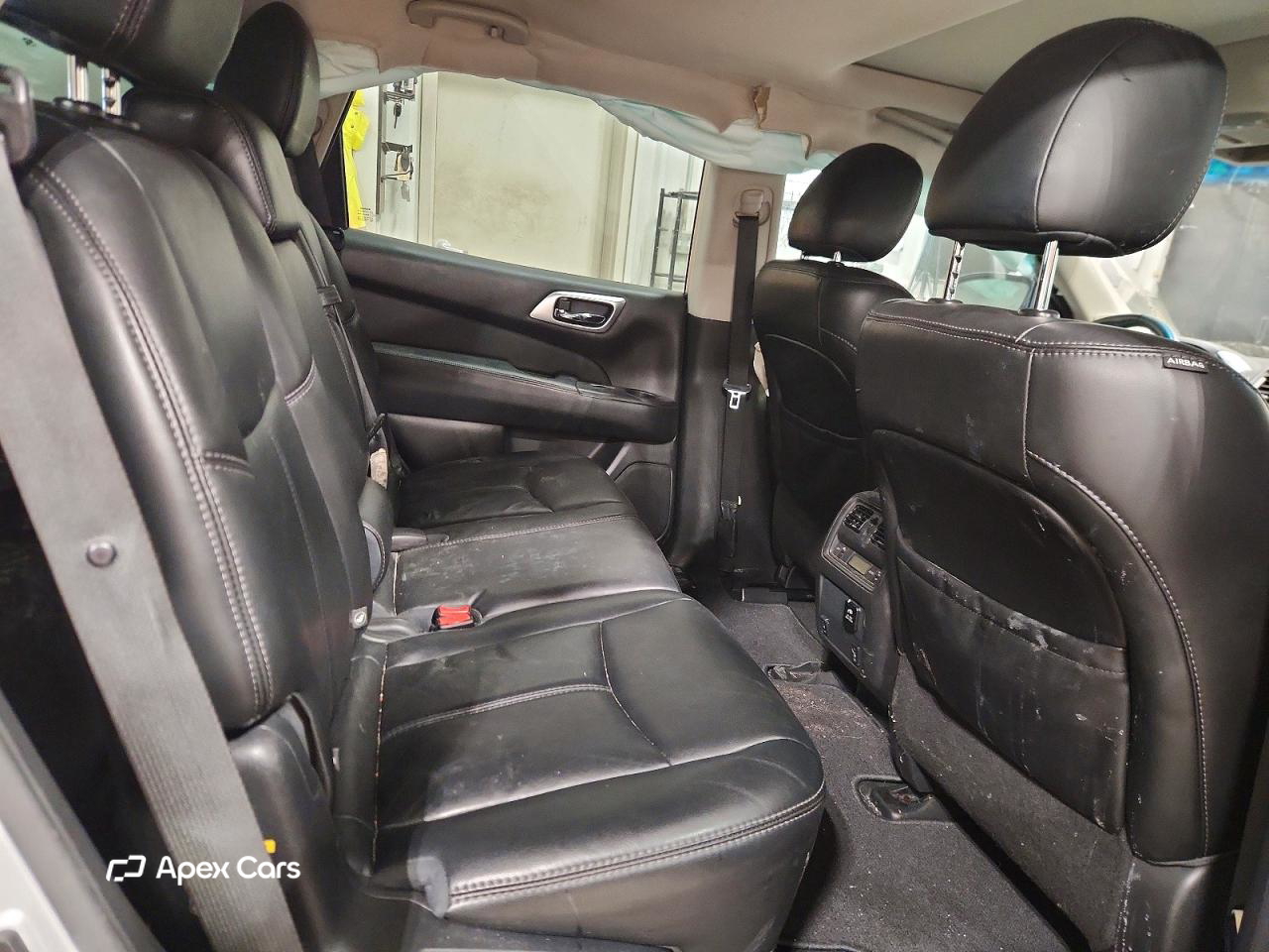 Nissan Pathfinder 2016