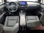 Lexus UX 2023