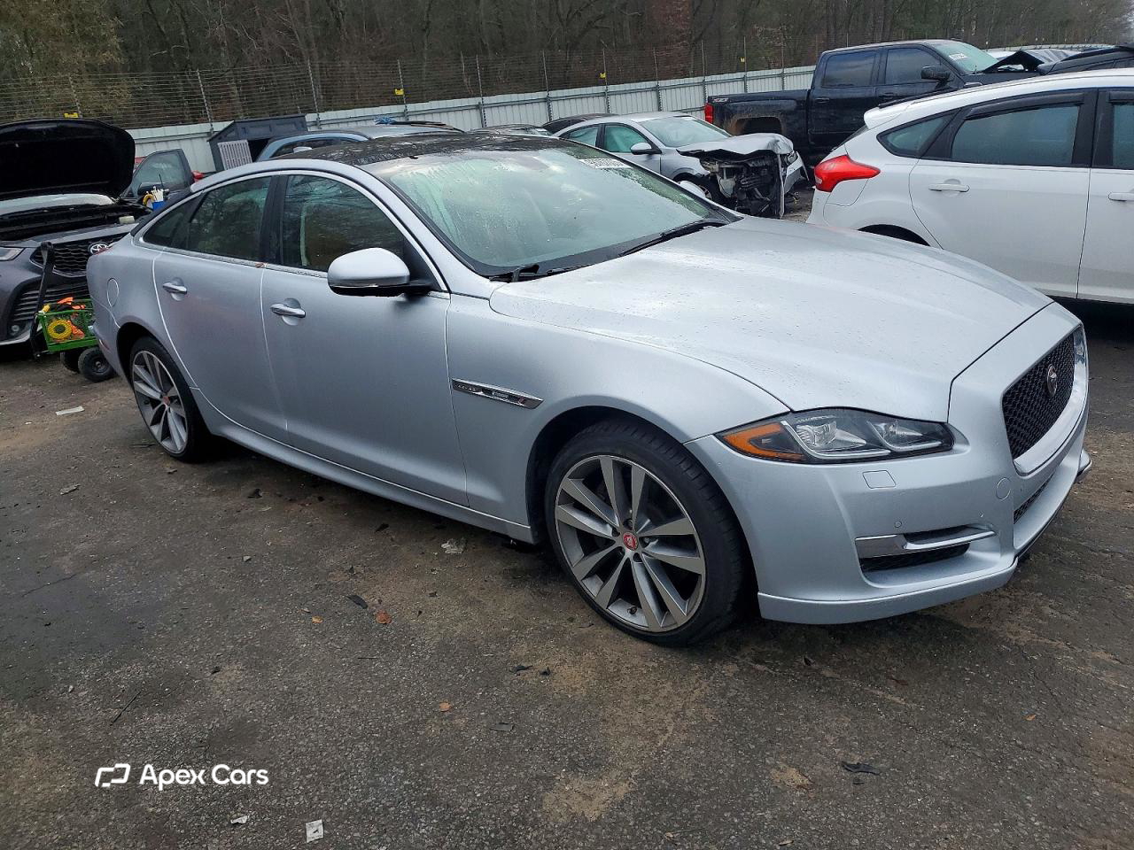 Jaguar XJ 2016