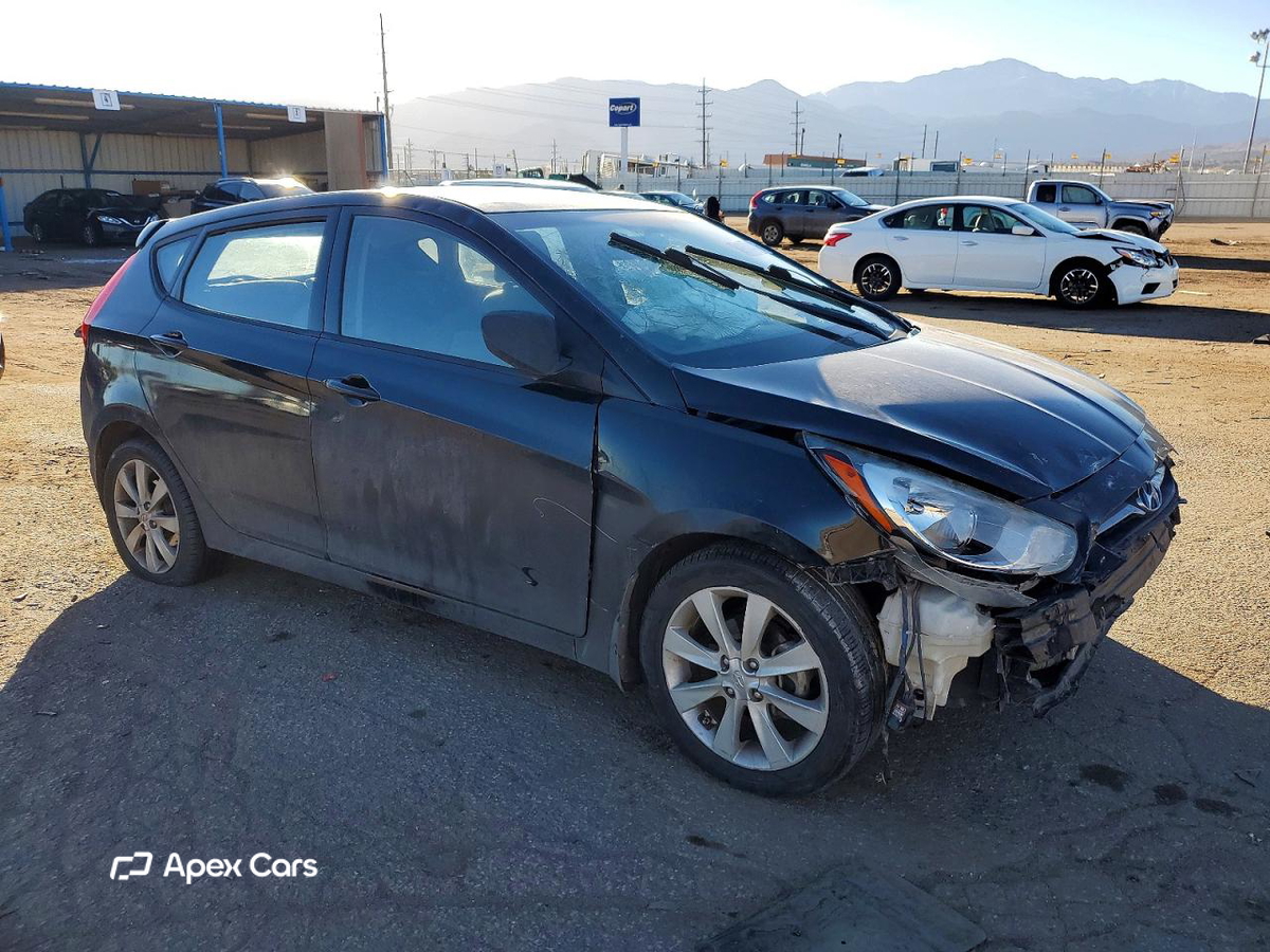 Hyundai Accent 2012