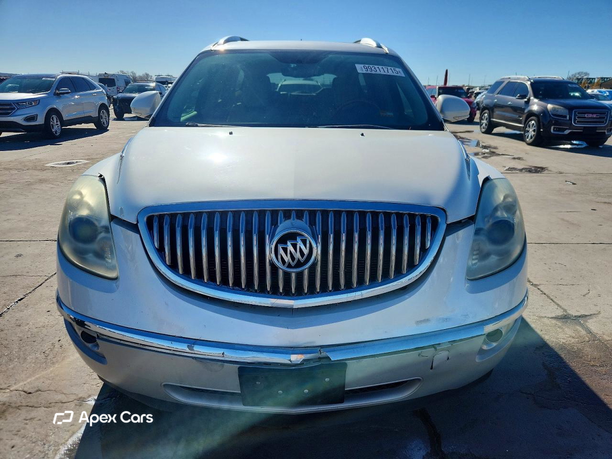 Buick Enclave 2011