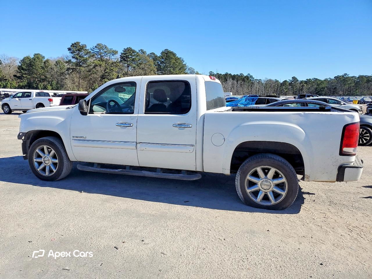 GMC Sierra 2010