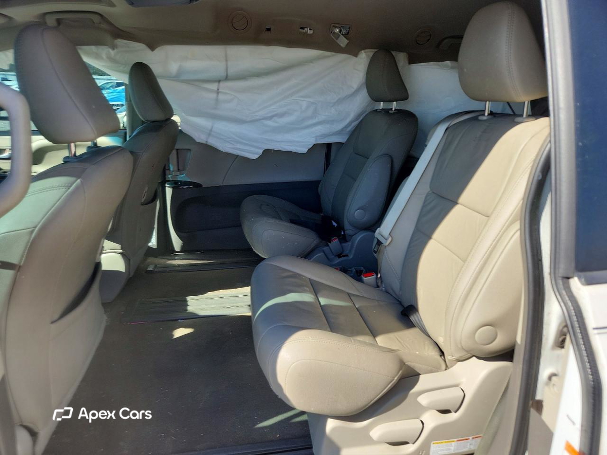 Toyota Sienna 2017