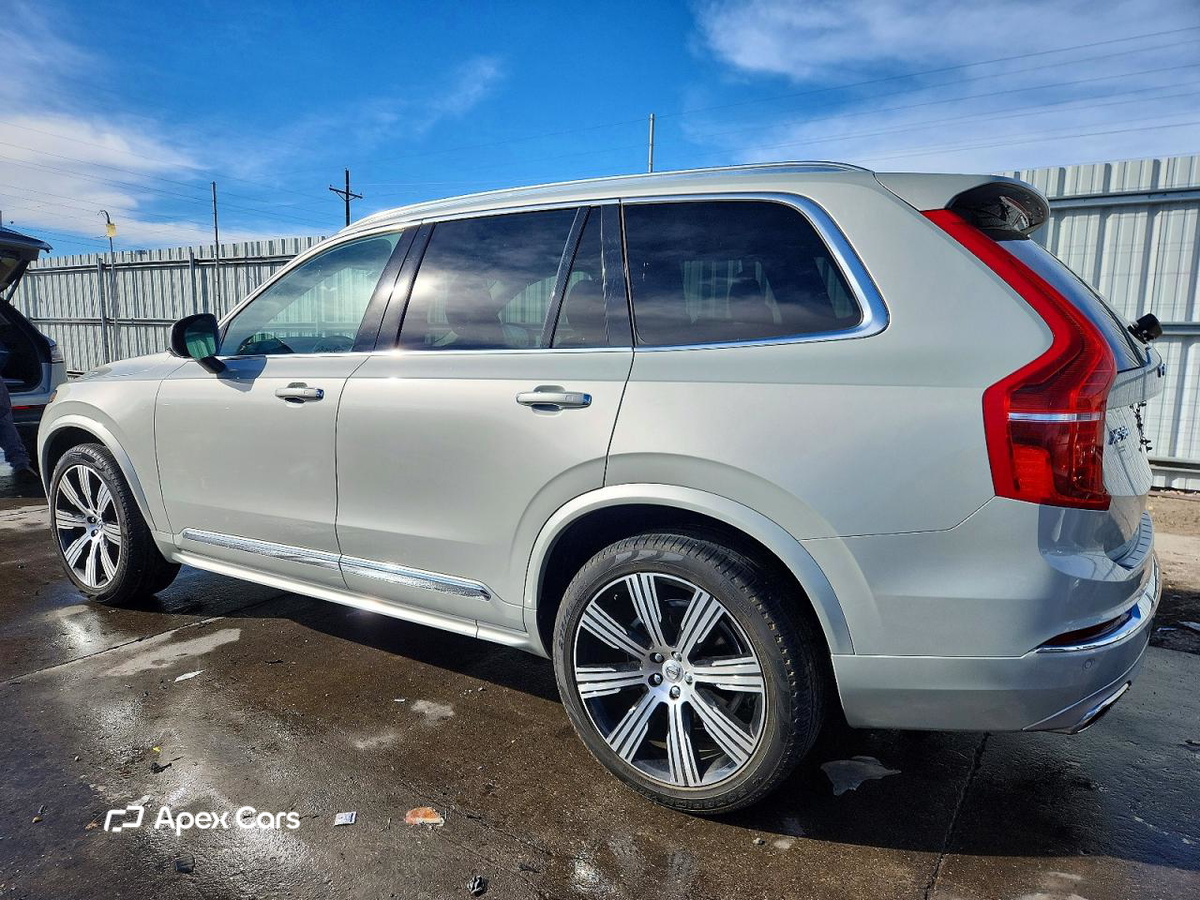 Volvo XC90 2021