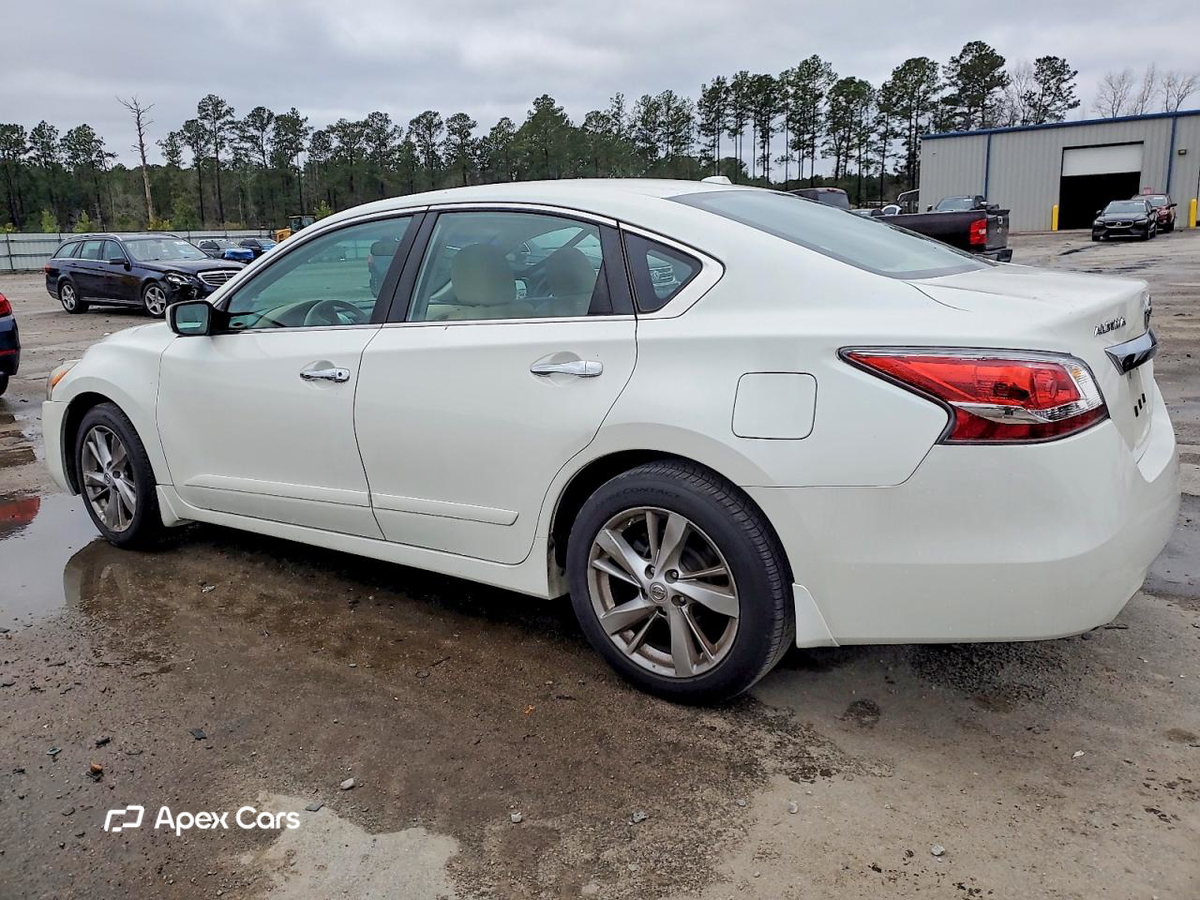 Nissan Altima 2015
