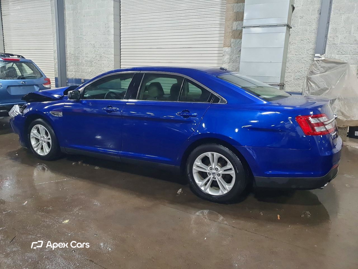 Ford Taurus 2015