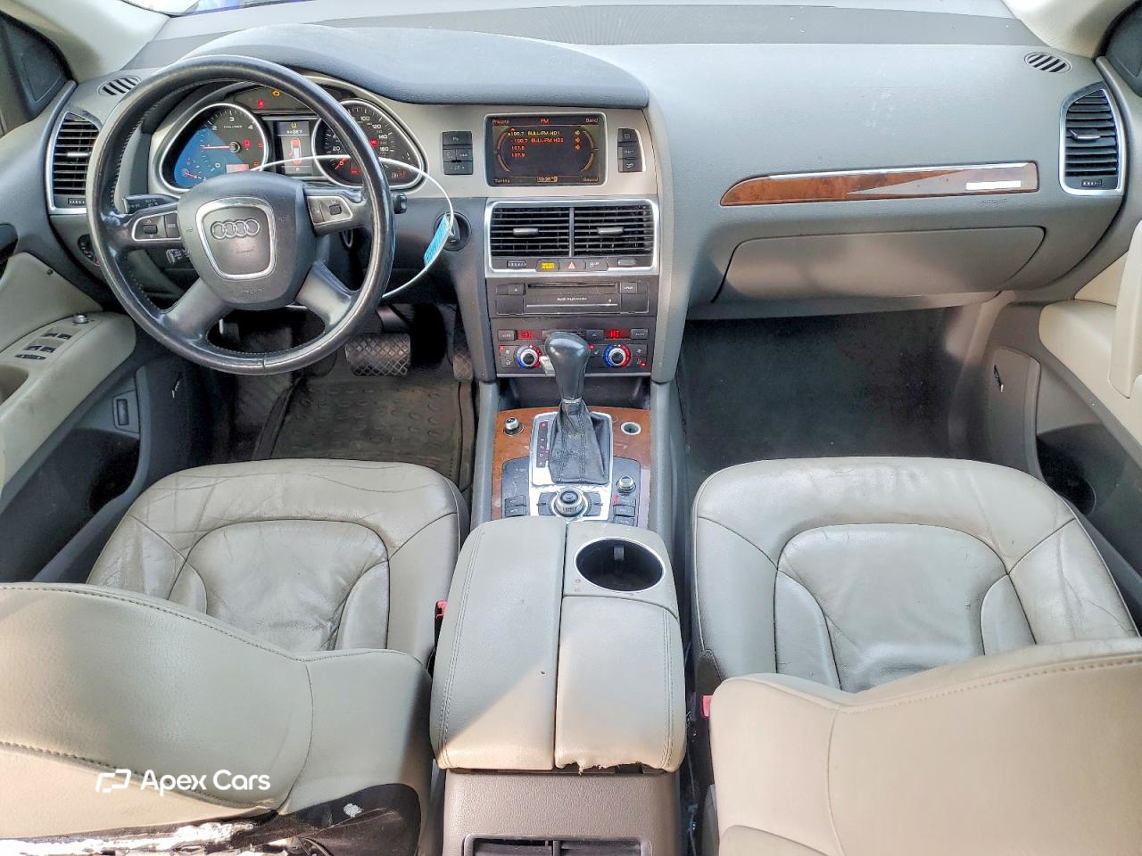 Audi Q7 2011
