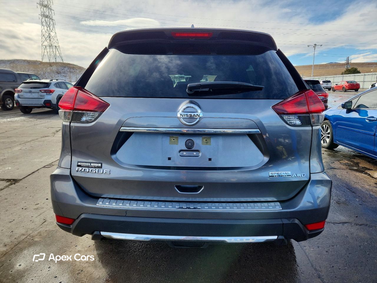 Nissan Rogue 2020