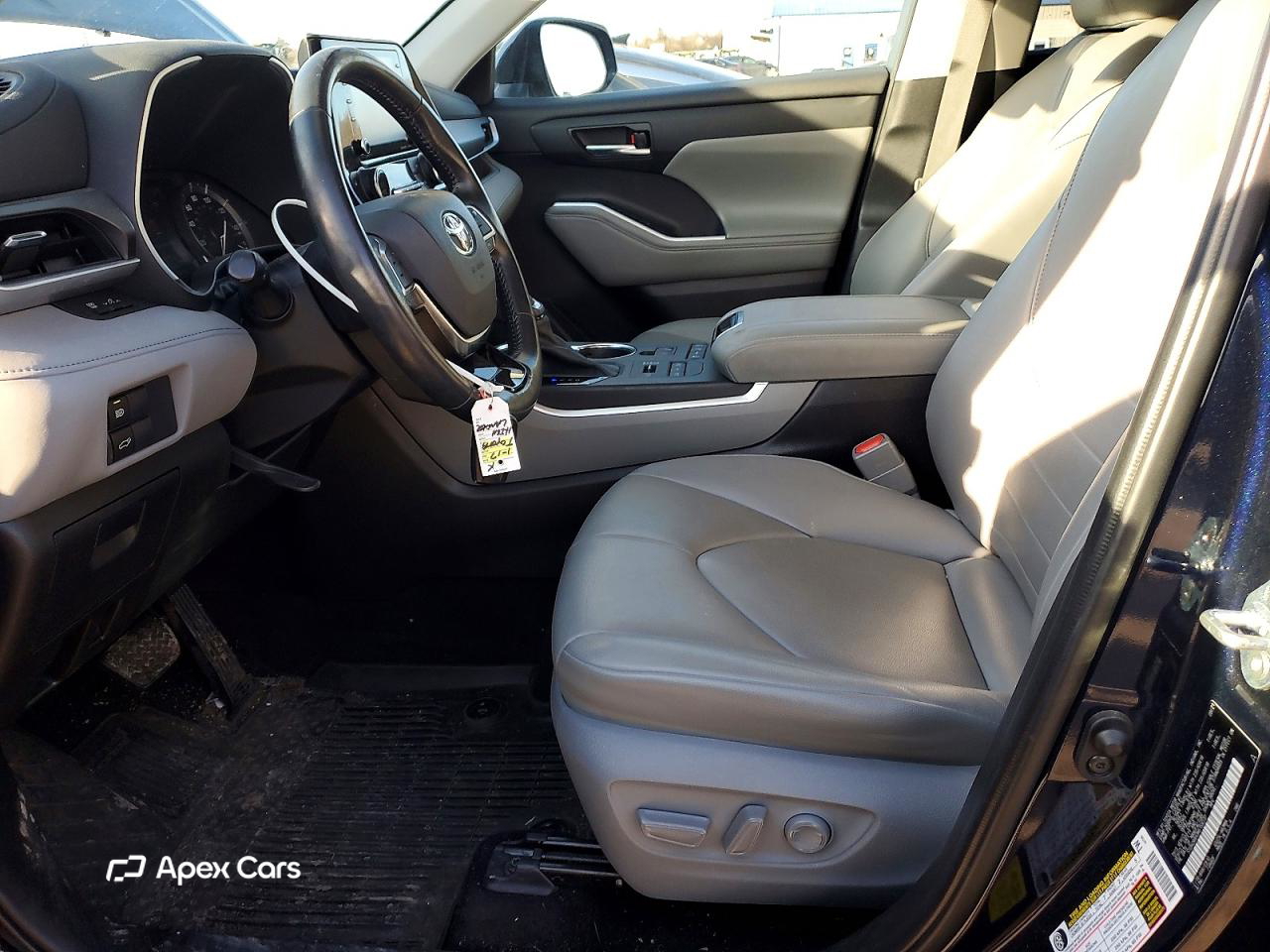 Toyota Highlander 2021