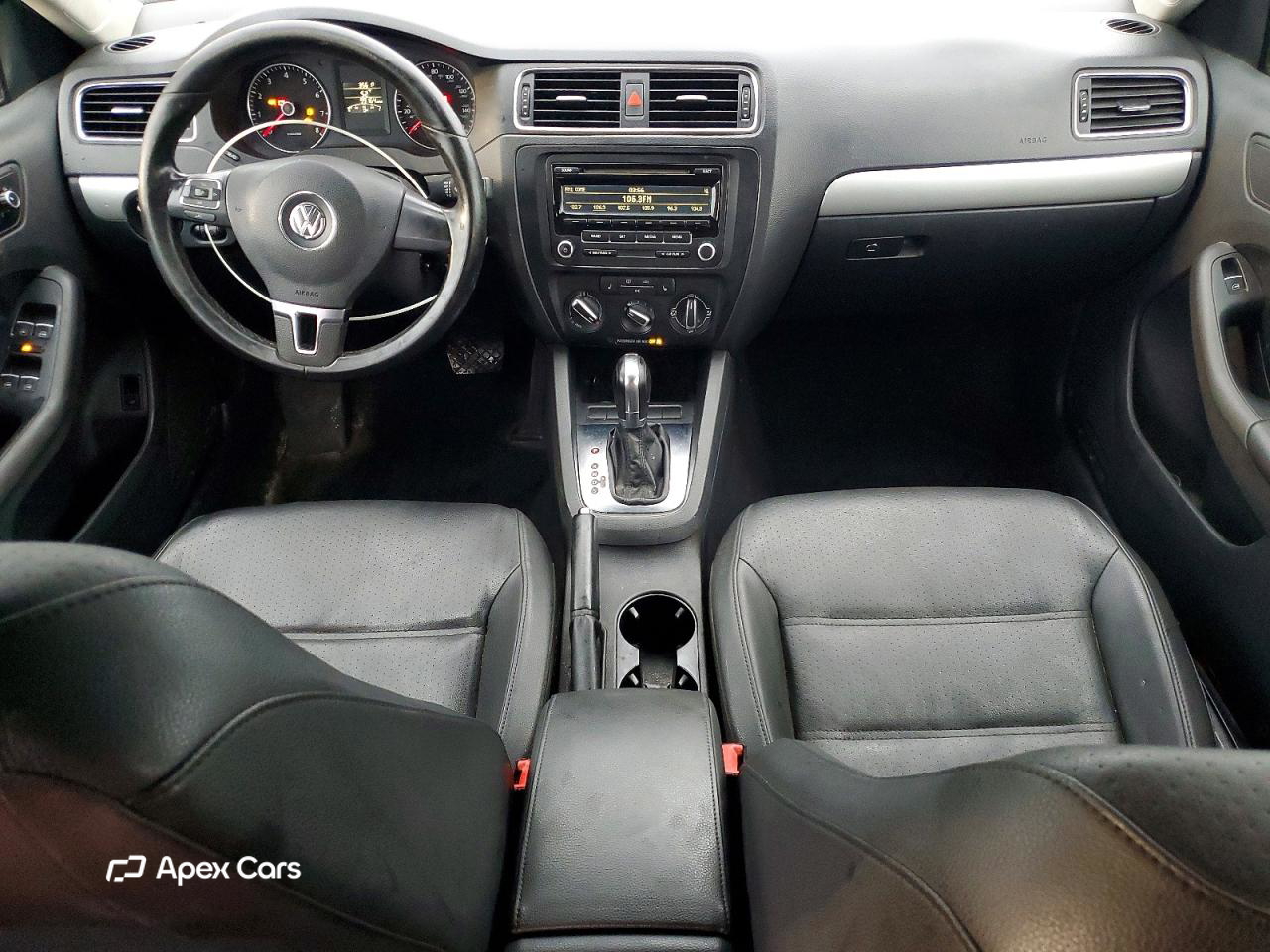 Volkswagen Jetta 2013