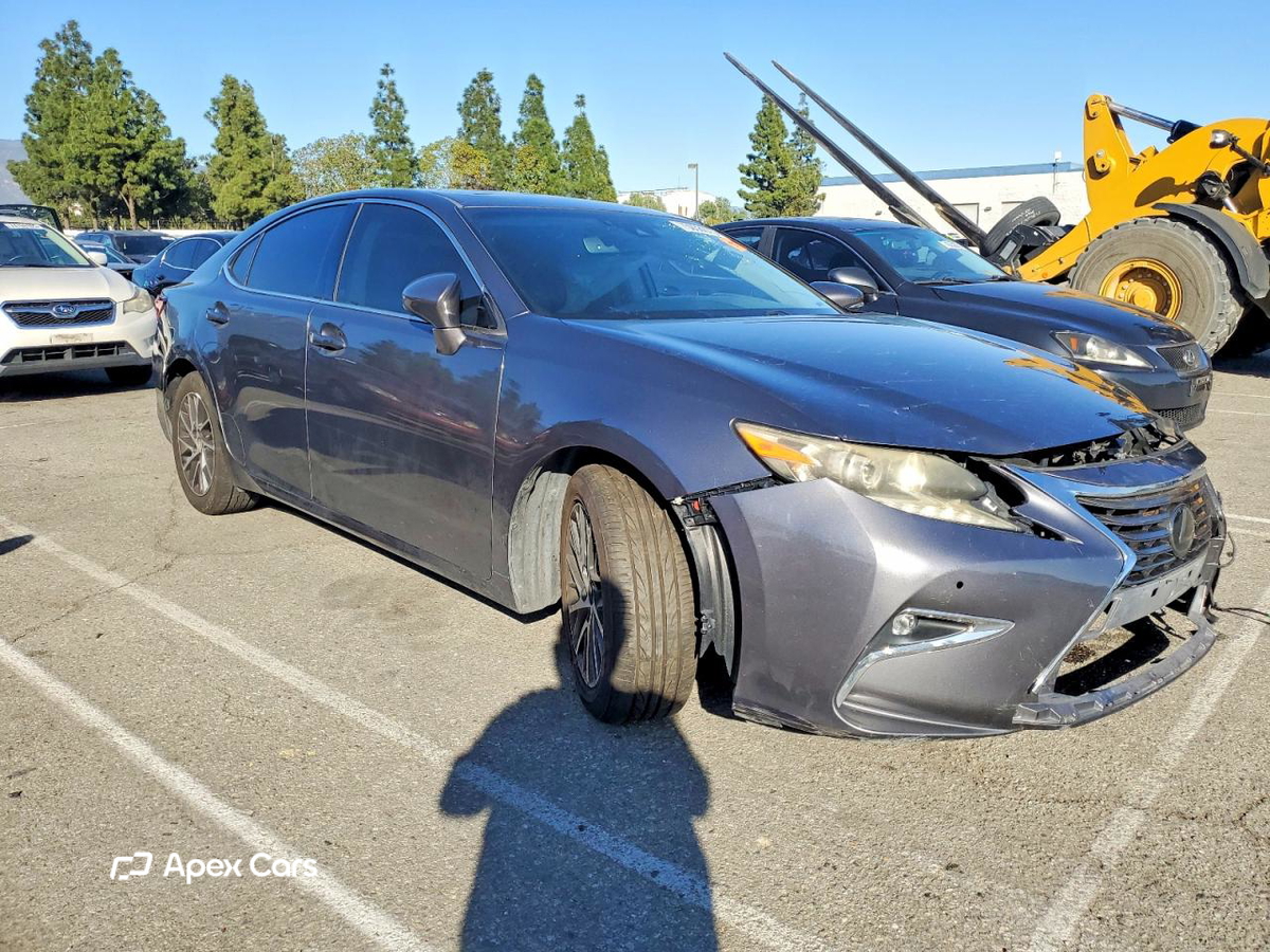 Lexus ES 2016
