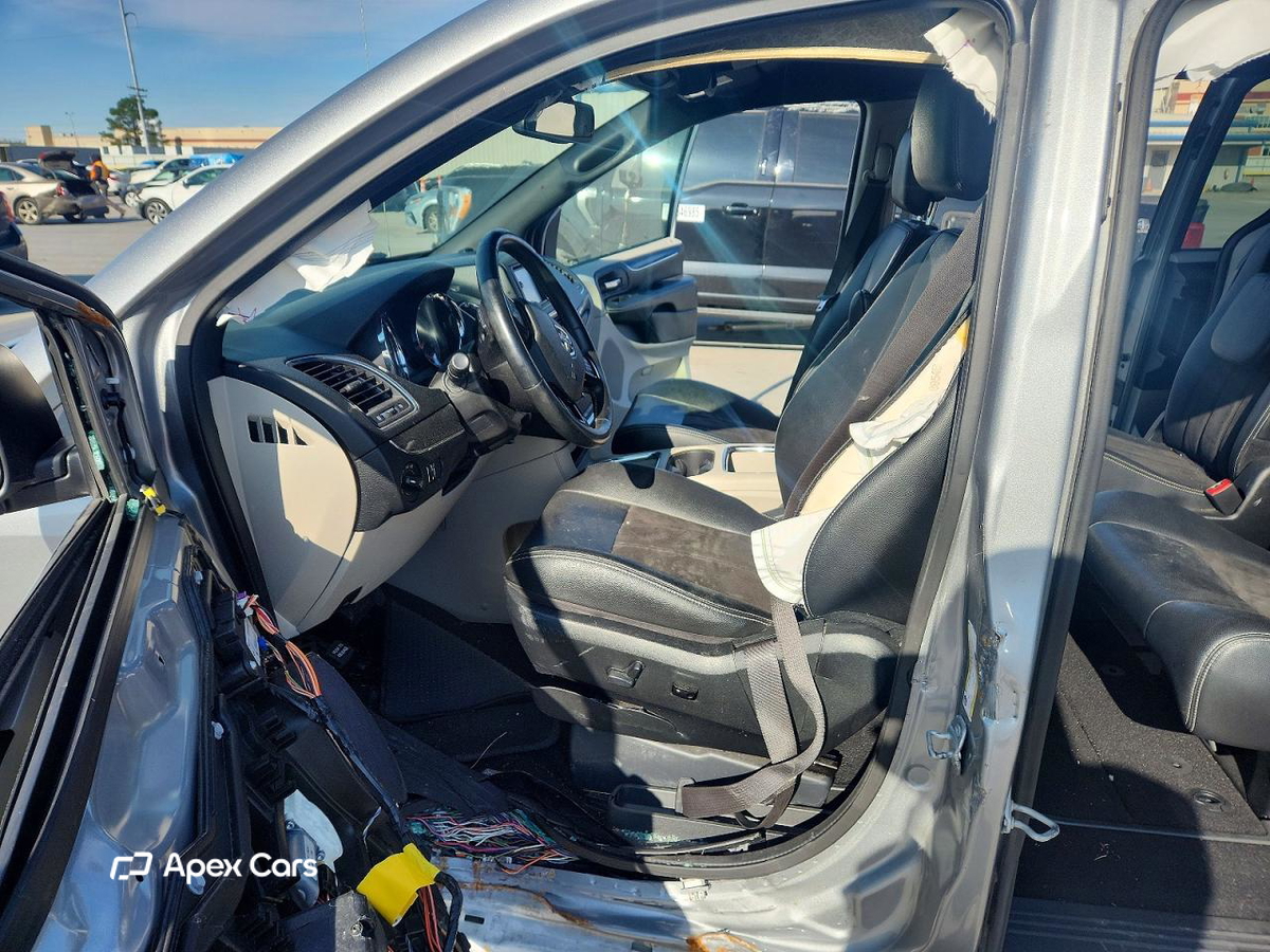 Dodge Caravan 2020
