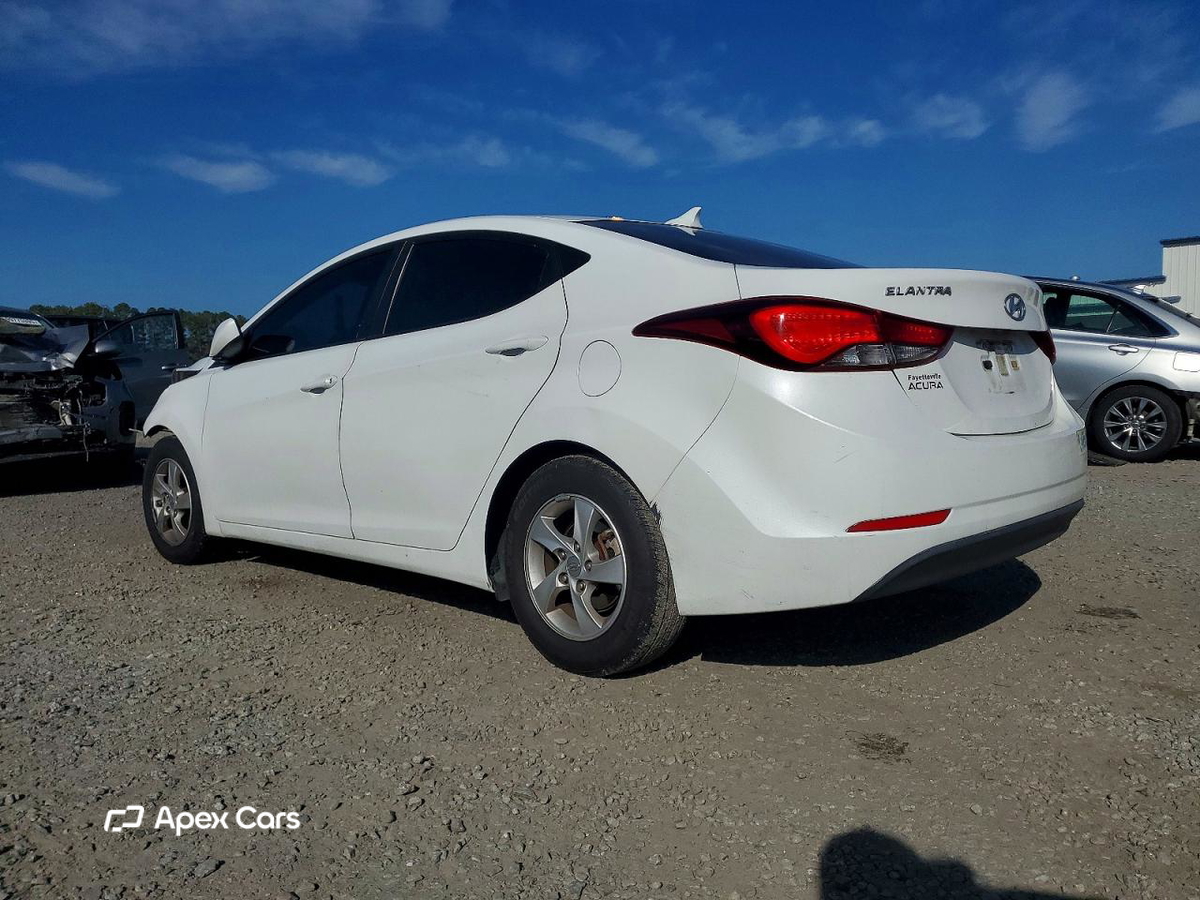 Hyundai Elantra 2015