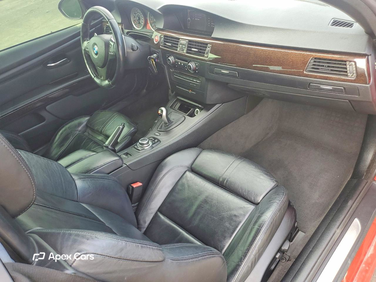 BMW M3 2011