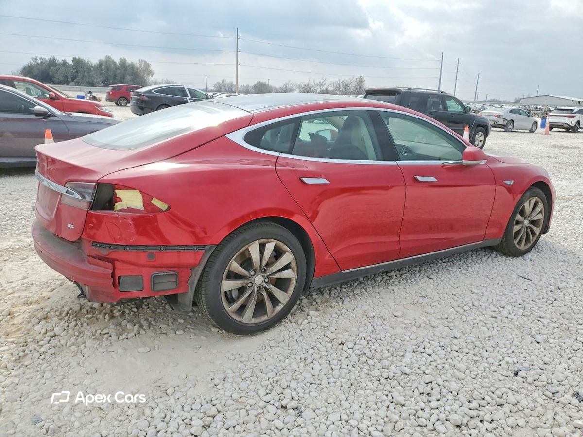 Tesla Model S 2014