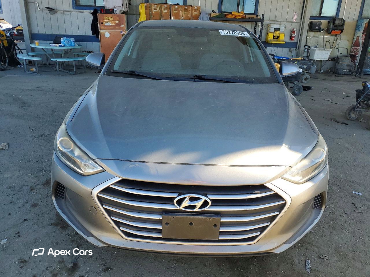 Hyundai Elantra 2017