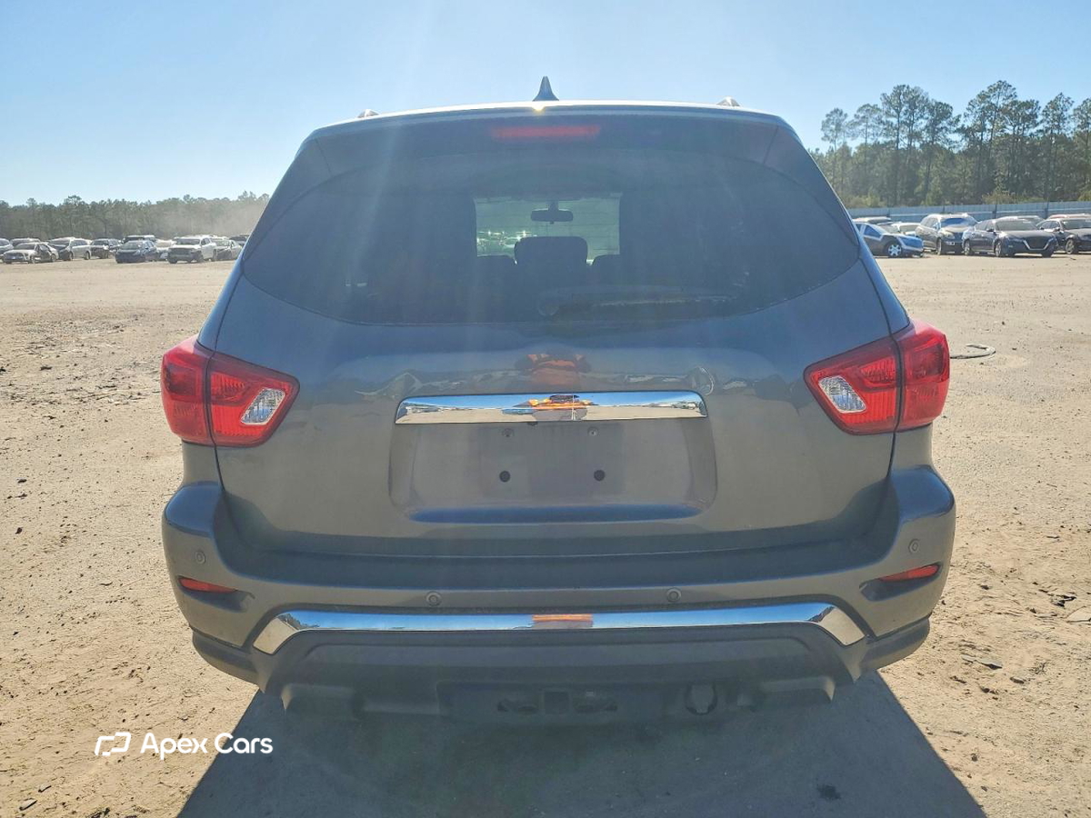 Nissan Pathfinder 2019