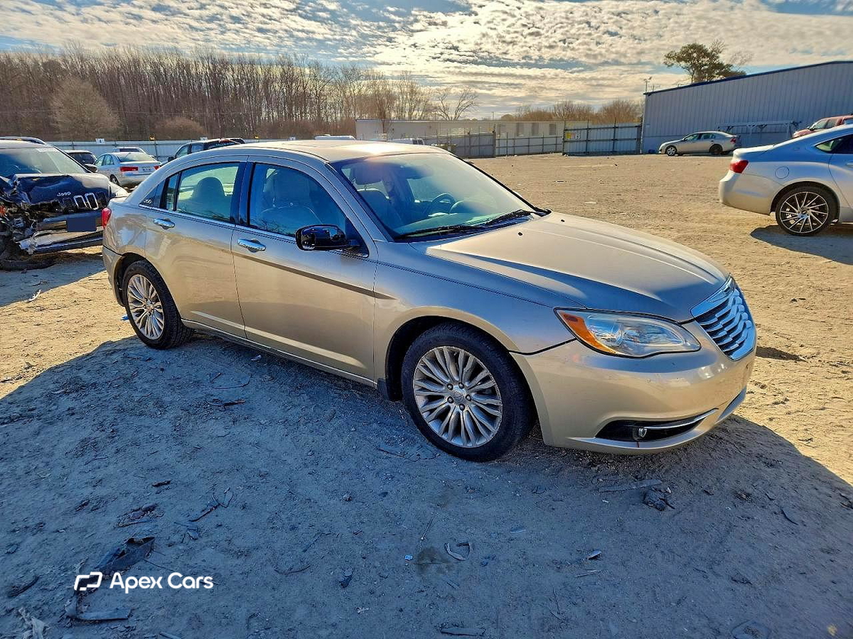 Chrysler 200 2013