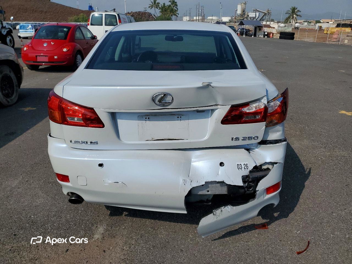 Lexus IS 2006