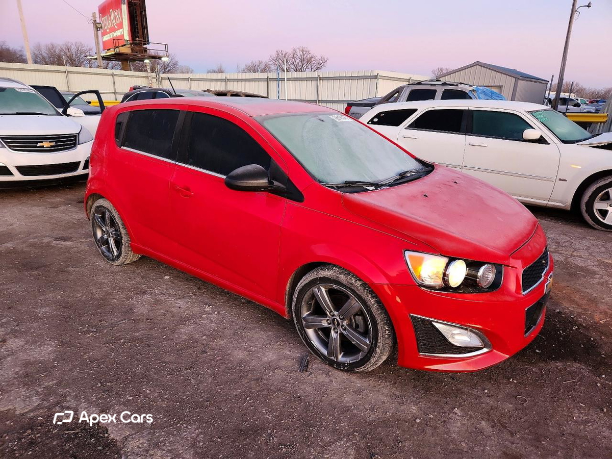 Chevrolet Sonic 2015