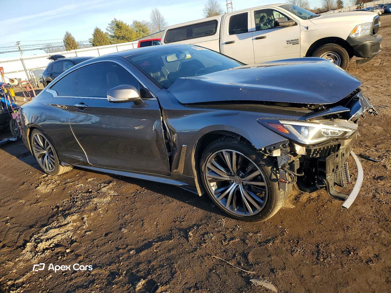 Infiniti Q60 2017