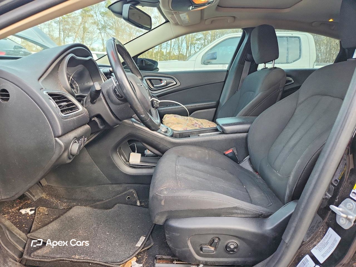 Chrysler 200 2016