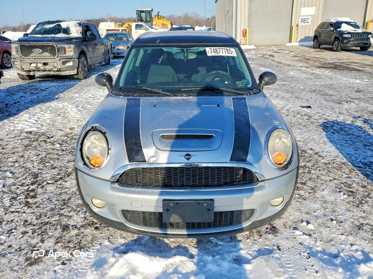 MINI Cooper 2009