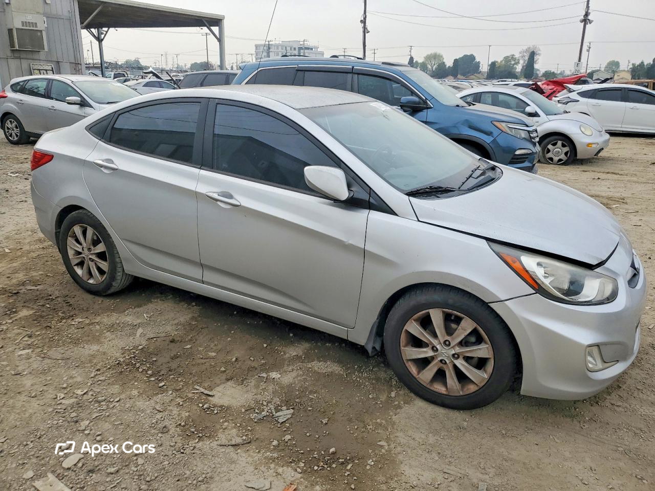 Hyundai Accent 2012