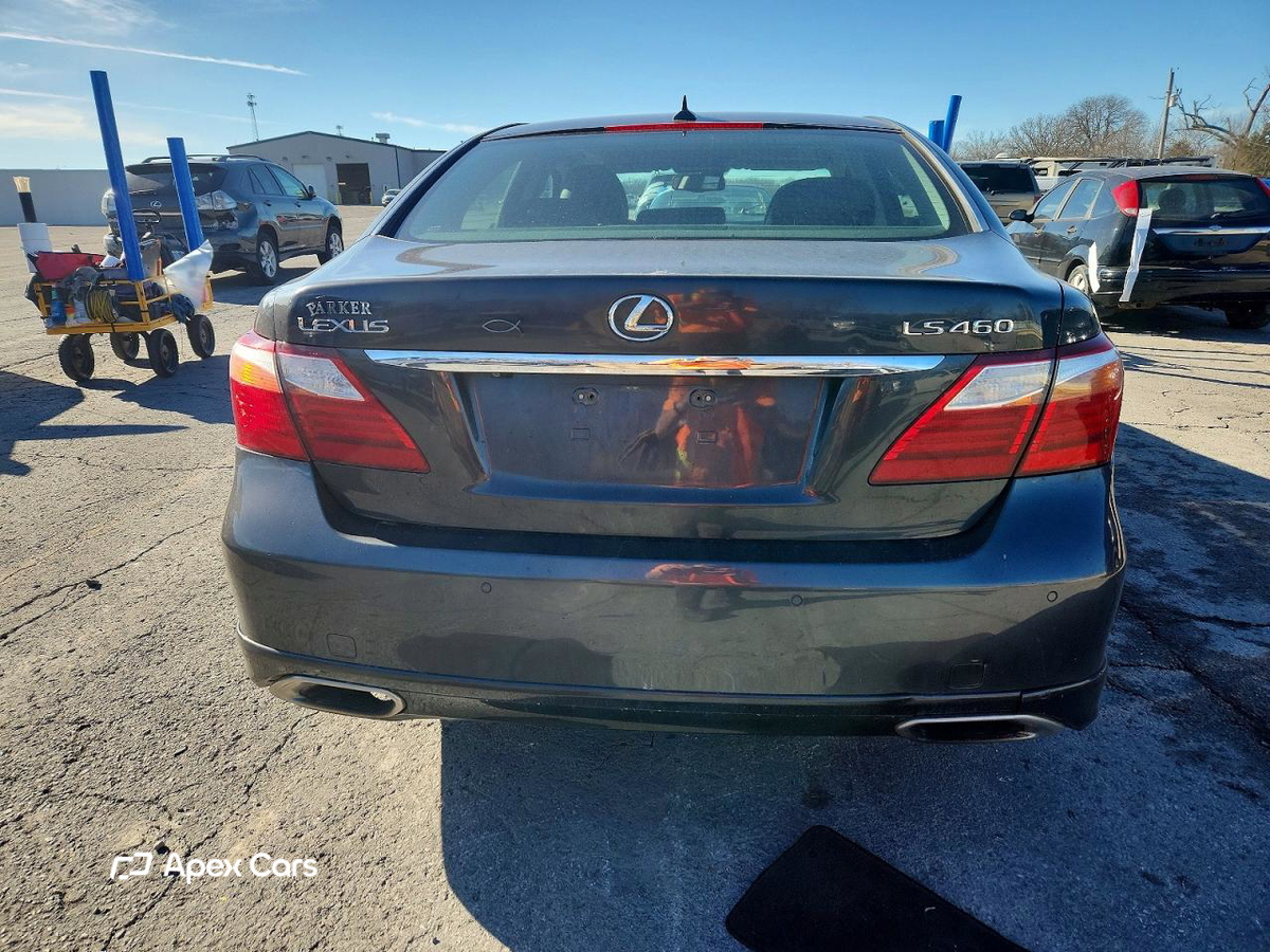 Lexus LS 2011