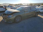 Lexus ES 2020