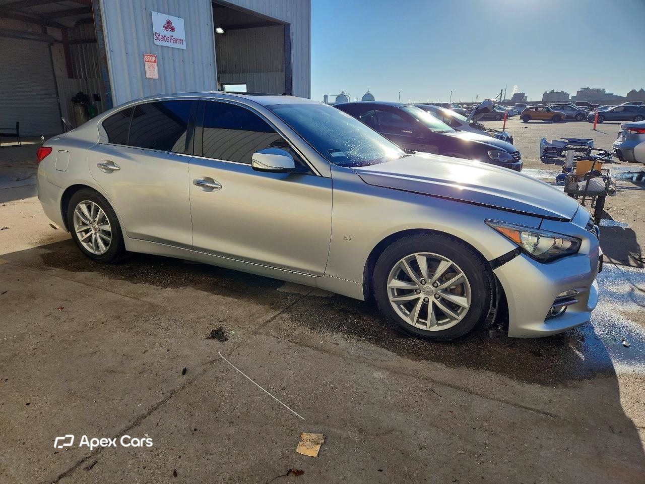 Infiniti Q50 2015