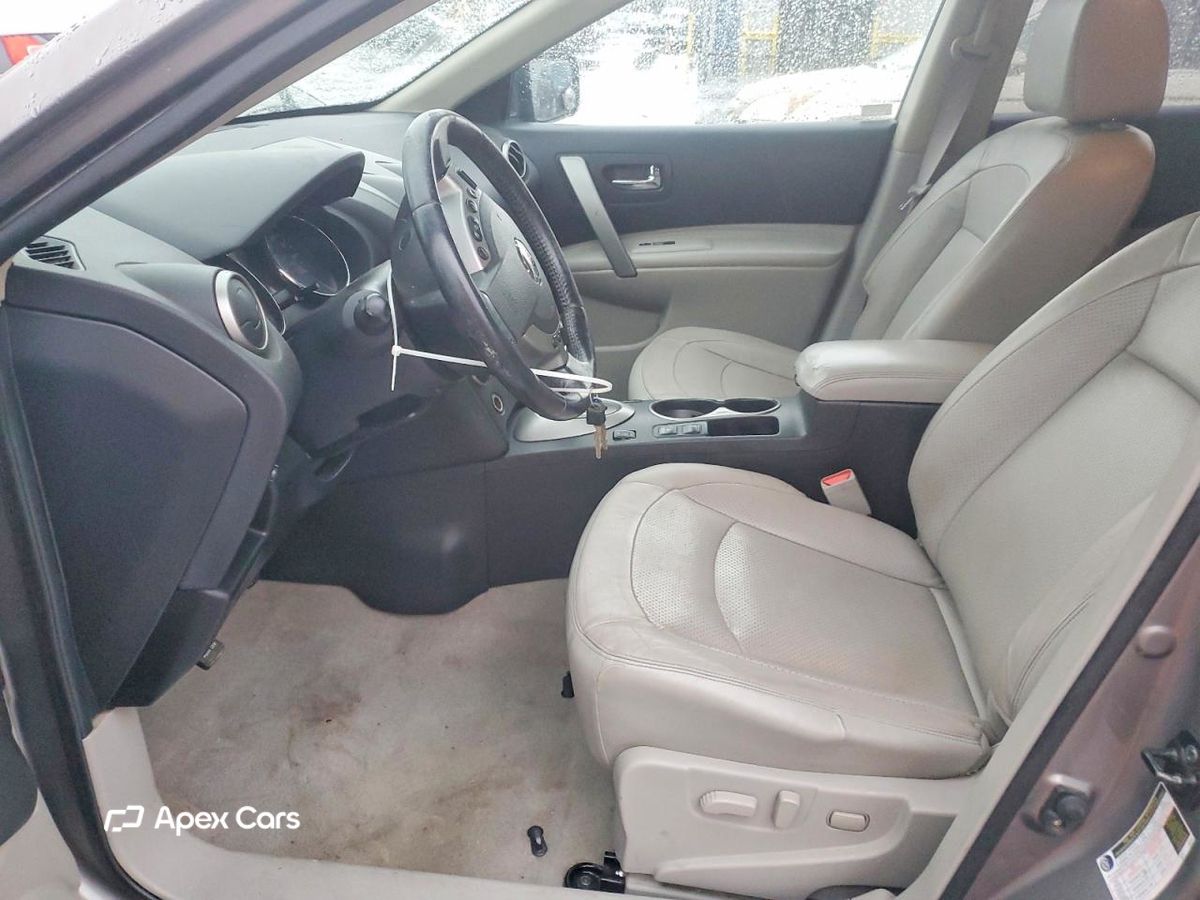 Nissan Rogue 2012