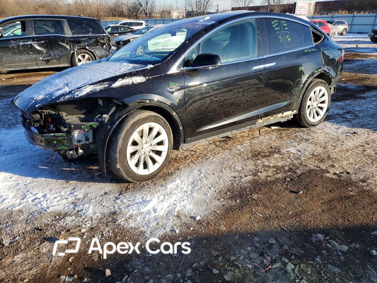 Tesla Model X 2017 - Image 1 of 13