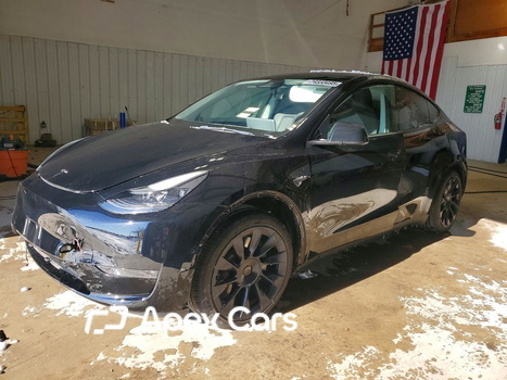 Tesla Model Y 2022 - Image 1 of 15