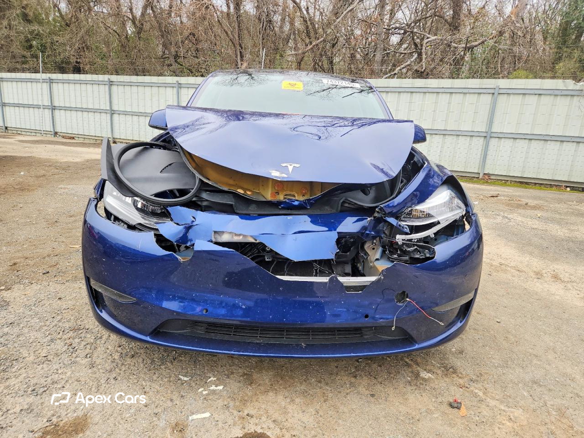 Tesla Model Y 2020