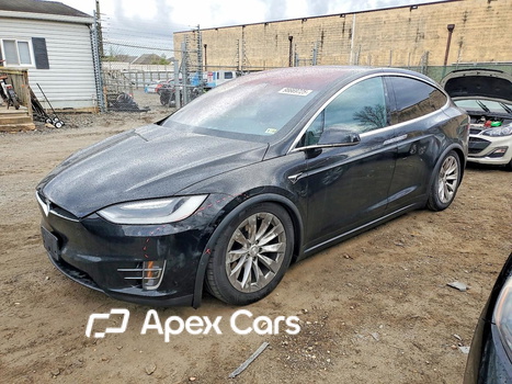 Tesla Model X 2017 - Image 1 of 13